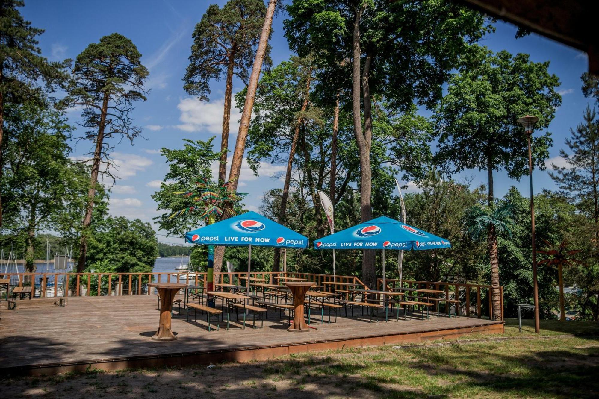 Lesna Przystan Hotel Iława Buitenkant foto